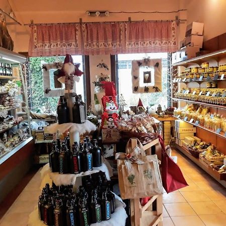 Agriturismo Il Pappamerlo Pila  Екстер'єр фото