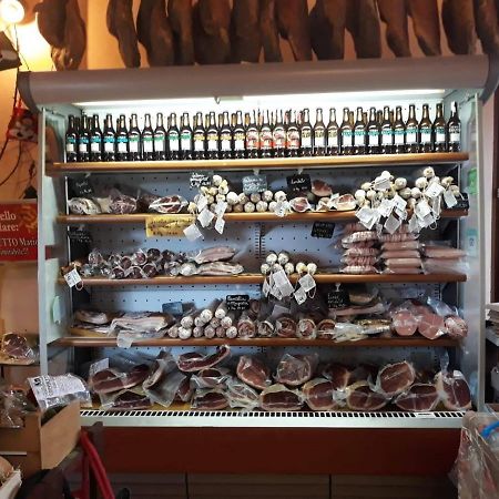 Agriturismo Il Pappamerlo Pila  Екстер'єр фото