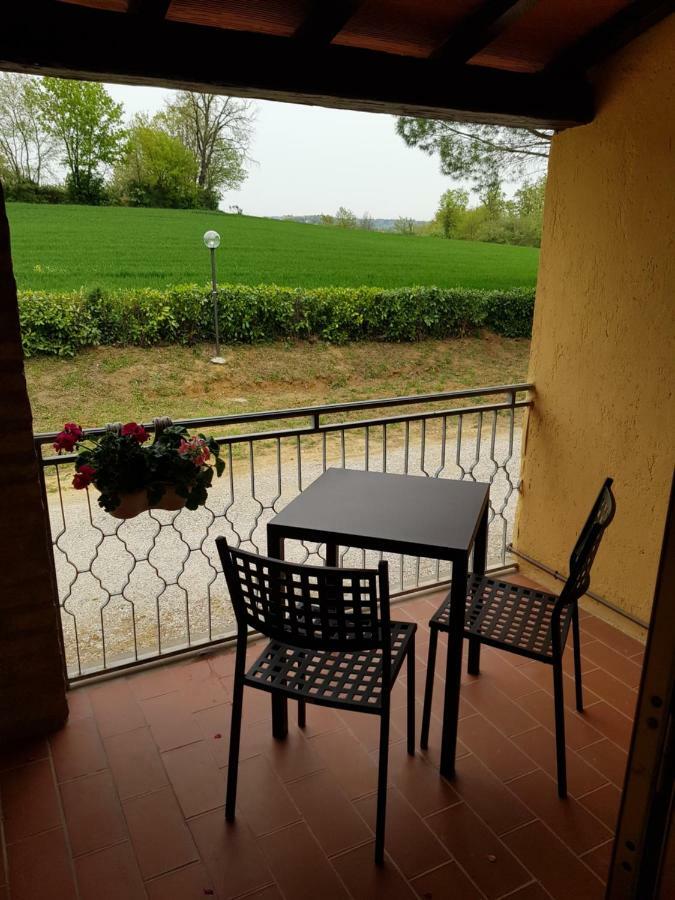 Agriturismo Il Pappamerlo Pila  Екстер'єр фото