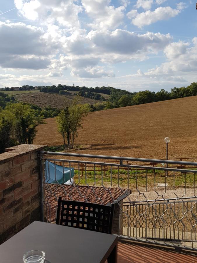 Agriturismo Il Pappamerlo Pila  Екстер'єр фото